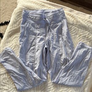 Lululemon lavender pants size 0